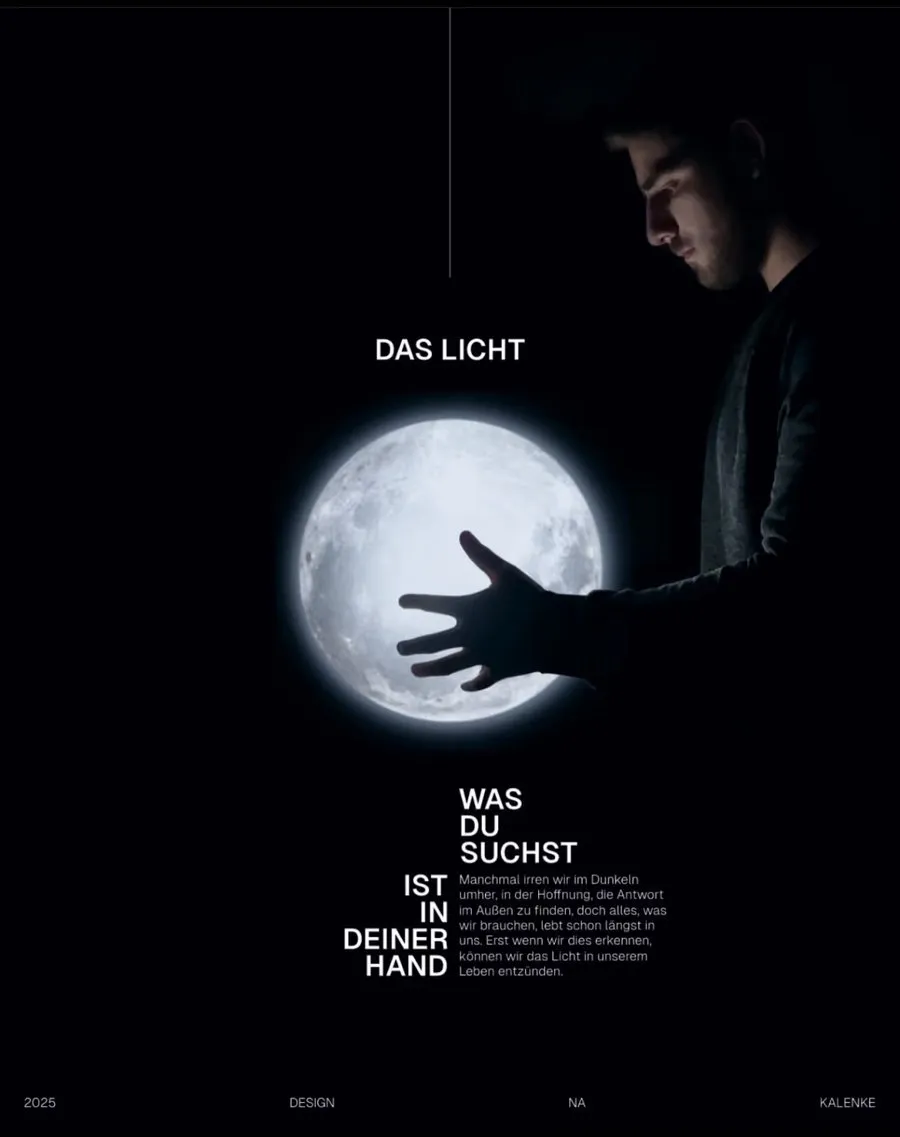 Das Licht, schwarzes Poster, eine Hand hält einen leuchtenden Mond